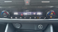 Nissan Qashqai 1.3 DiG-T MH Acenta Premium 5dr Petrol Hatchback